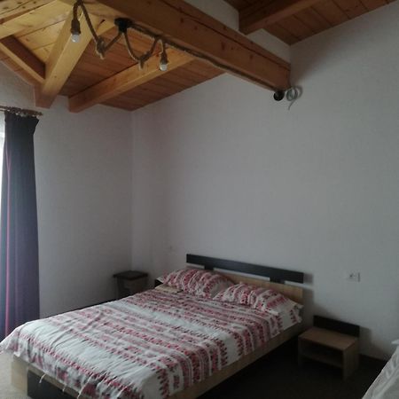 Pensiune Stirbu Borşa 部屋 写真