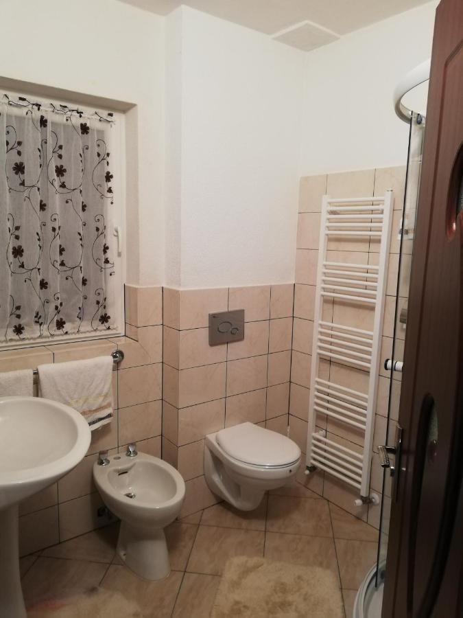 Pensiune Stirbu Borşa 部屋 写真